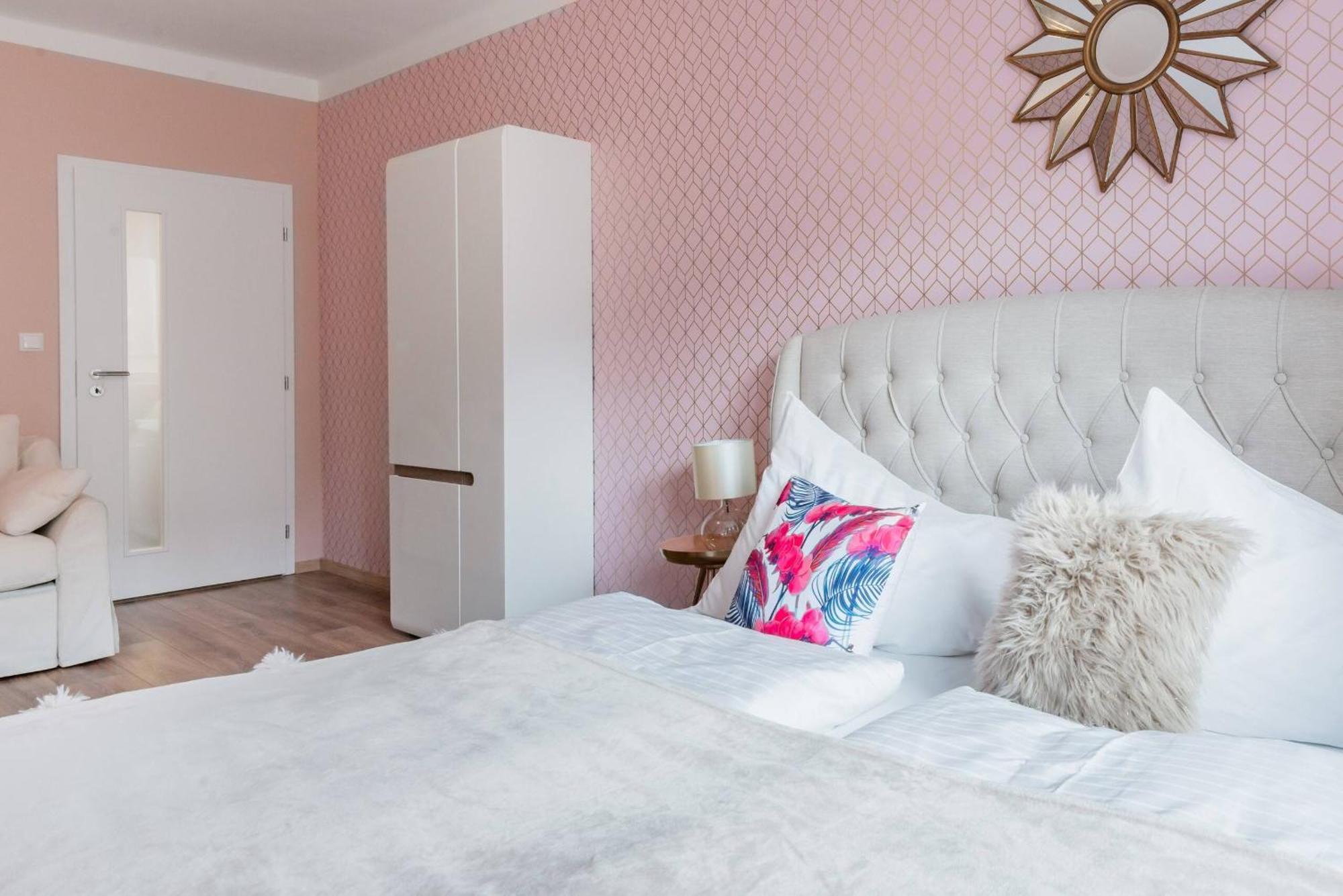 Pastel Art Deco 3bdr Ruterra Daire *